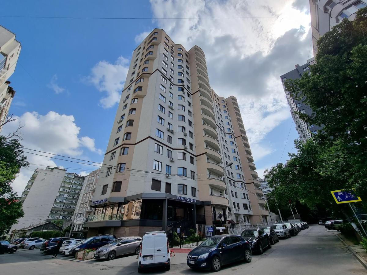 Diplomat Grand Apartments Chisinau Exterior photo